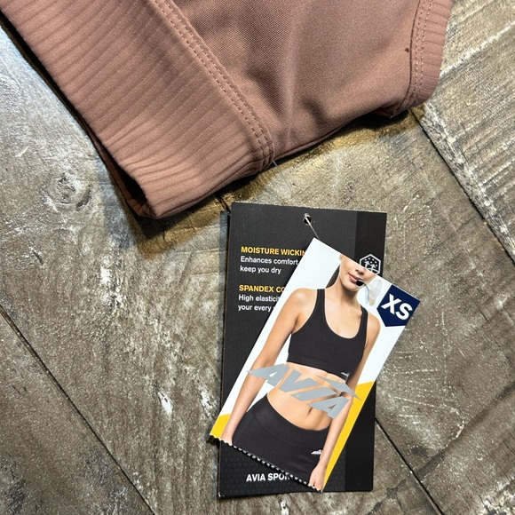 "New with Tags XS Brown Avia Padded Sports Bra -for Your Active Lifestyle" - Picture 5 of 9